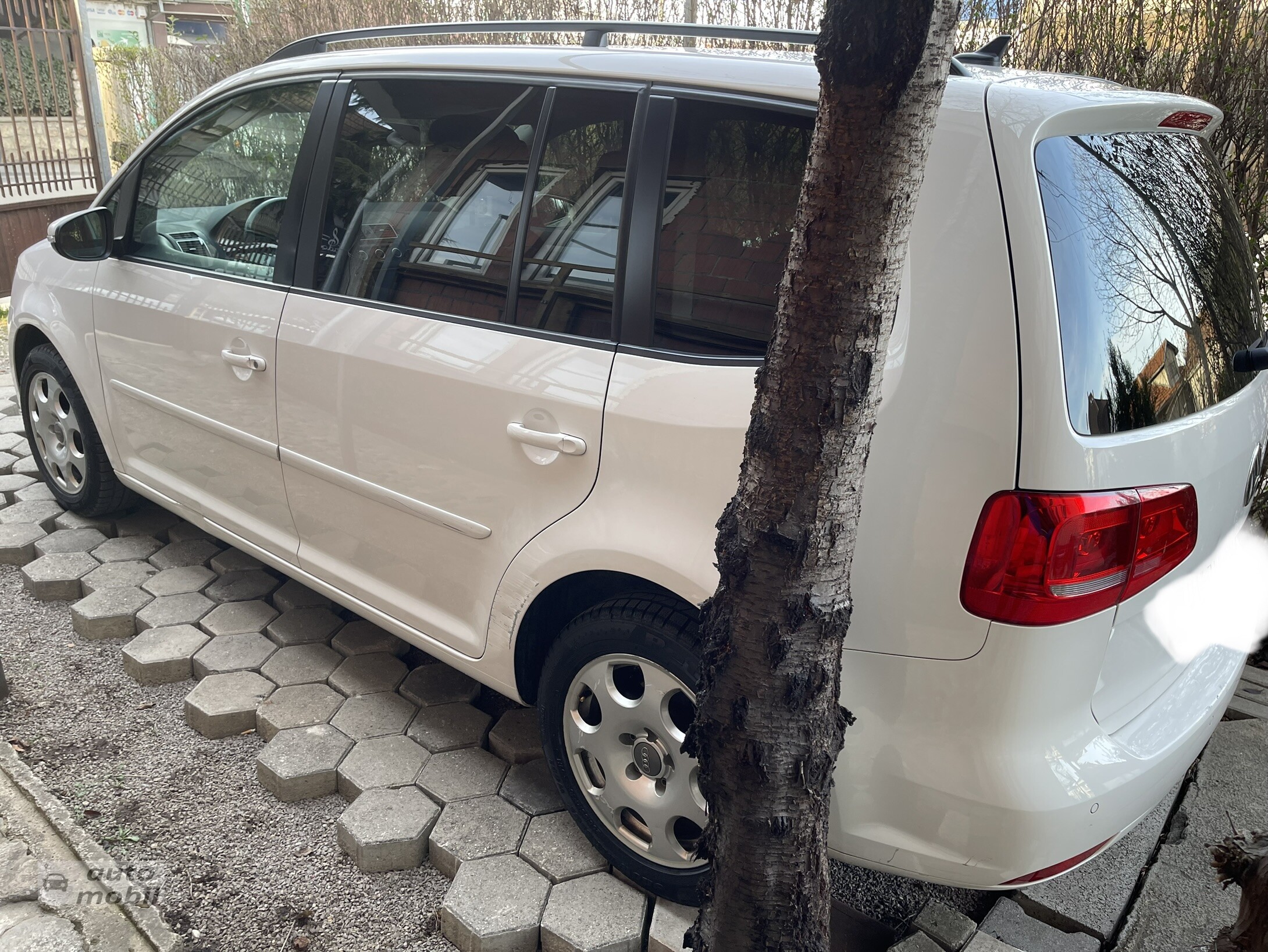 VW TOURAN 1.6 TDI – FULL EXTRA – RKS TABELAT – AUTOMATIK DSG