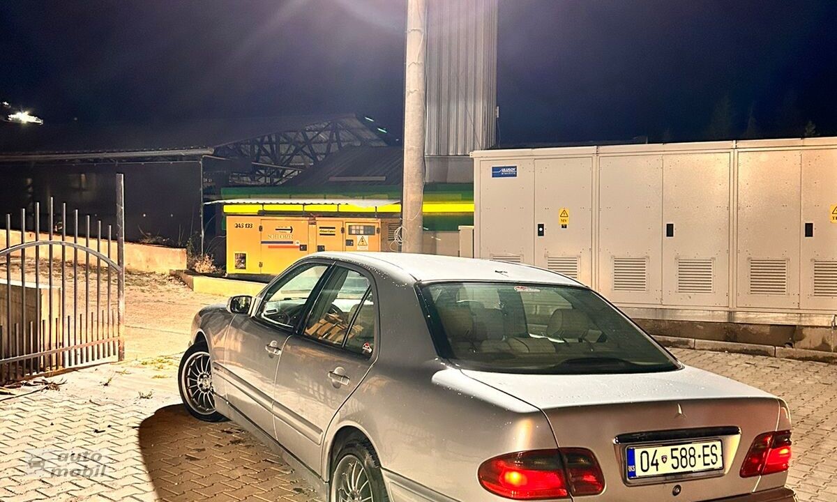 Mercedes-Benz E Class 320 CDI Automatic