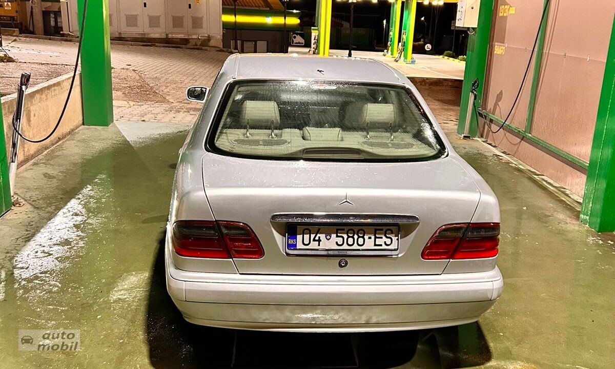 Mercedes-Benz E Class 320 CDI Automatic