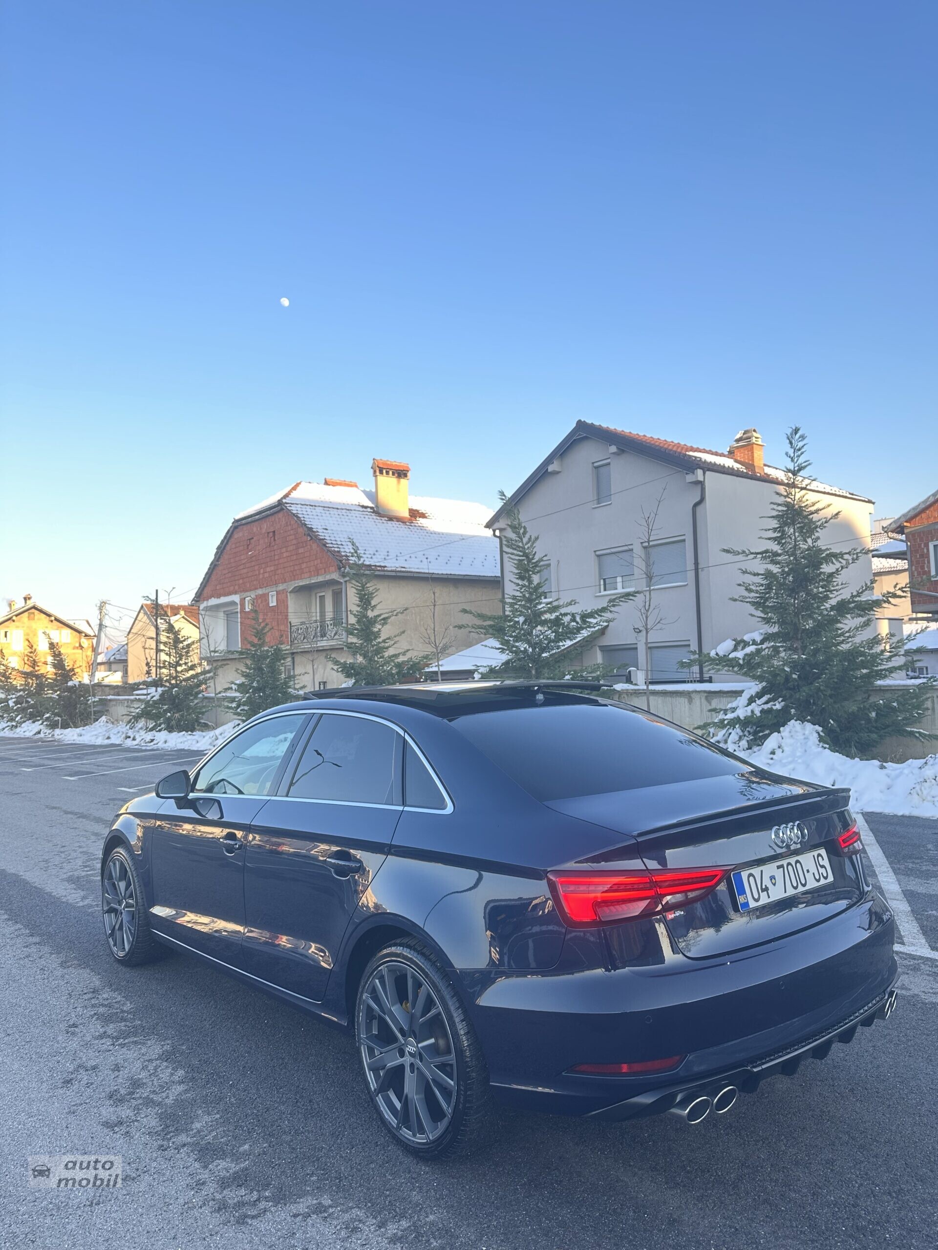 Audi A3 sedan 1.6 TDI stronic