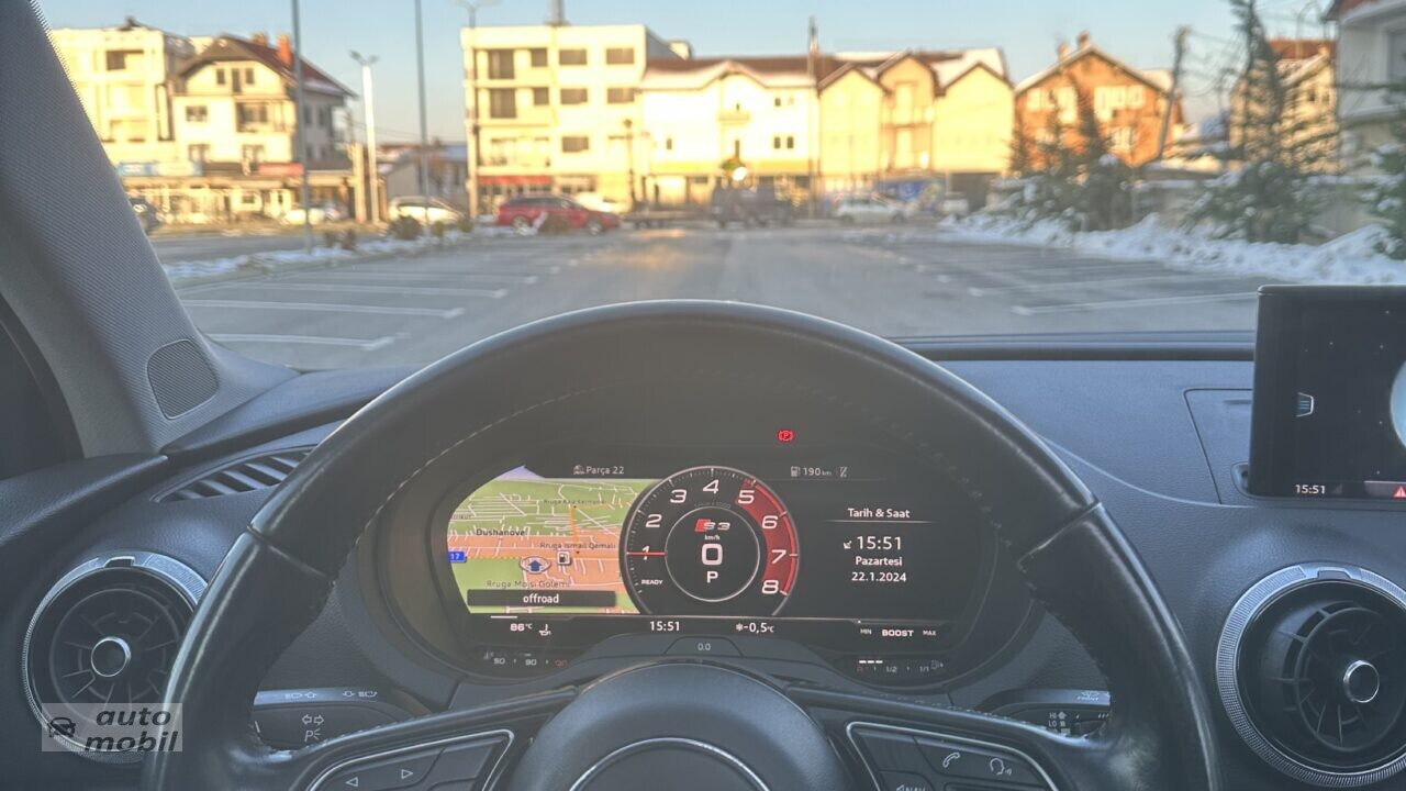Audi A3 sedan 1.6 TDI stronic