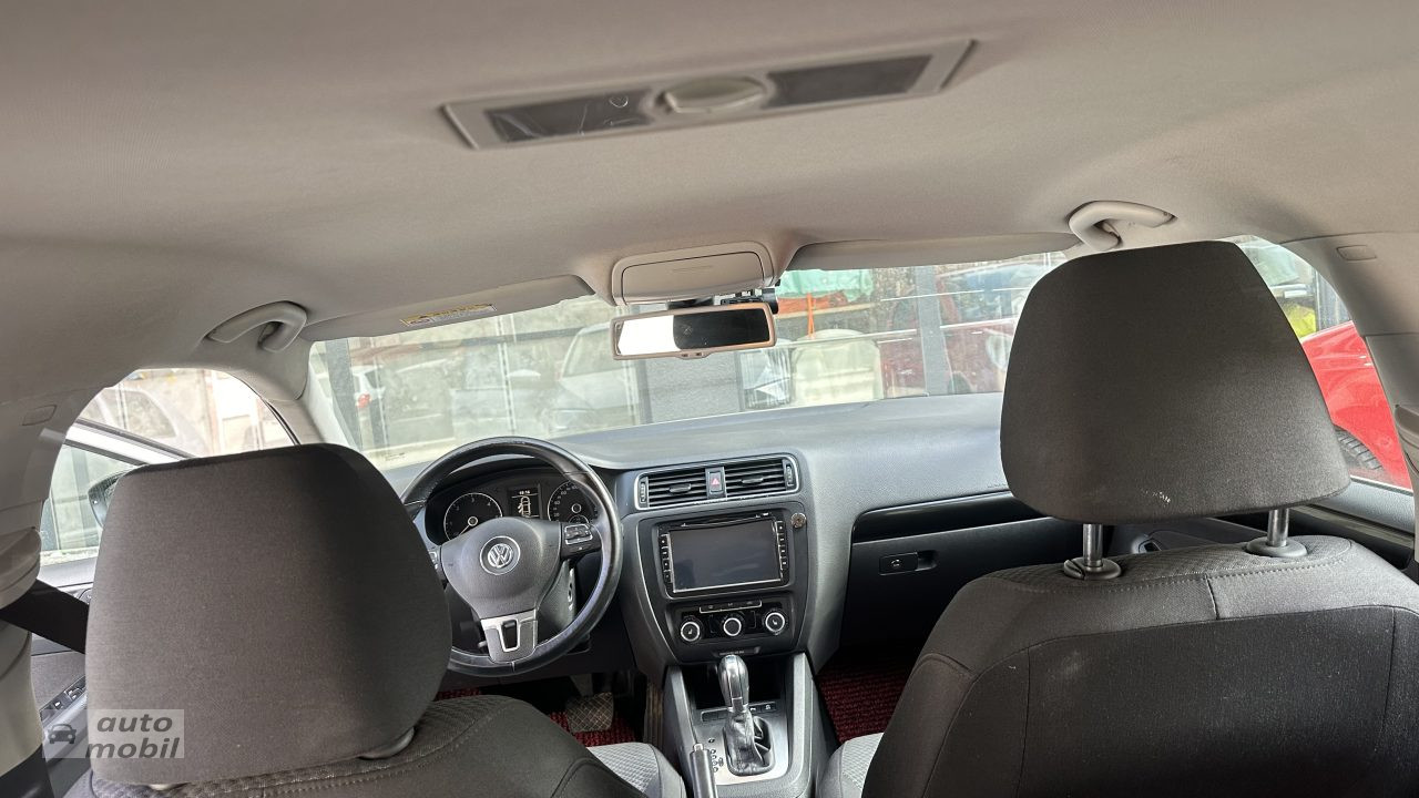 Jeeta 1.6 bluemotion