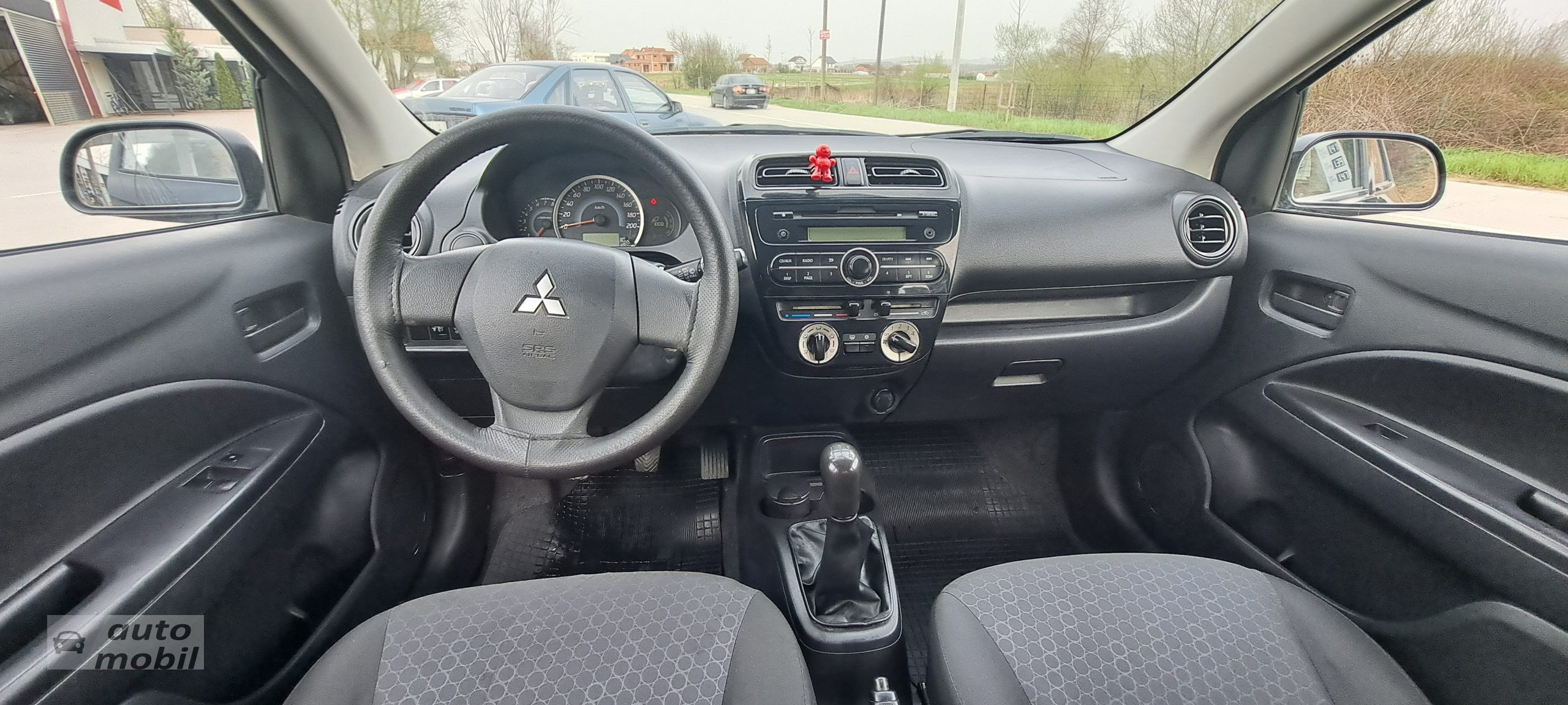 Micubishi space star 2013 eko