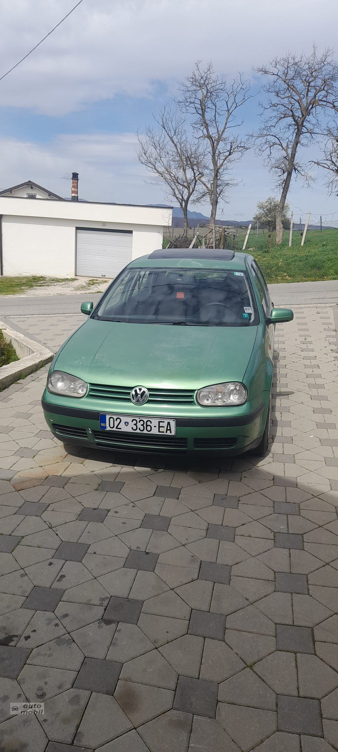 Shes golf4 , 1.9TDI , Rks 02.10.2024, korbe llamell set ndrrun , klim AC ,Panoram, mbyllje qendrore