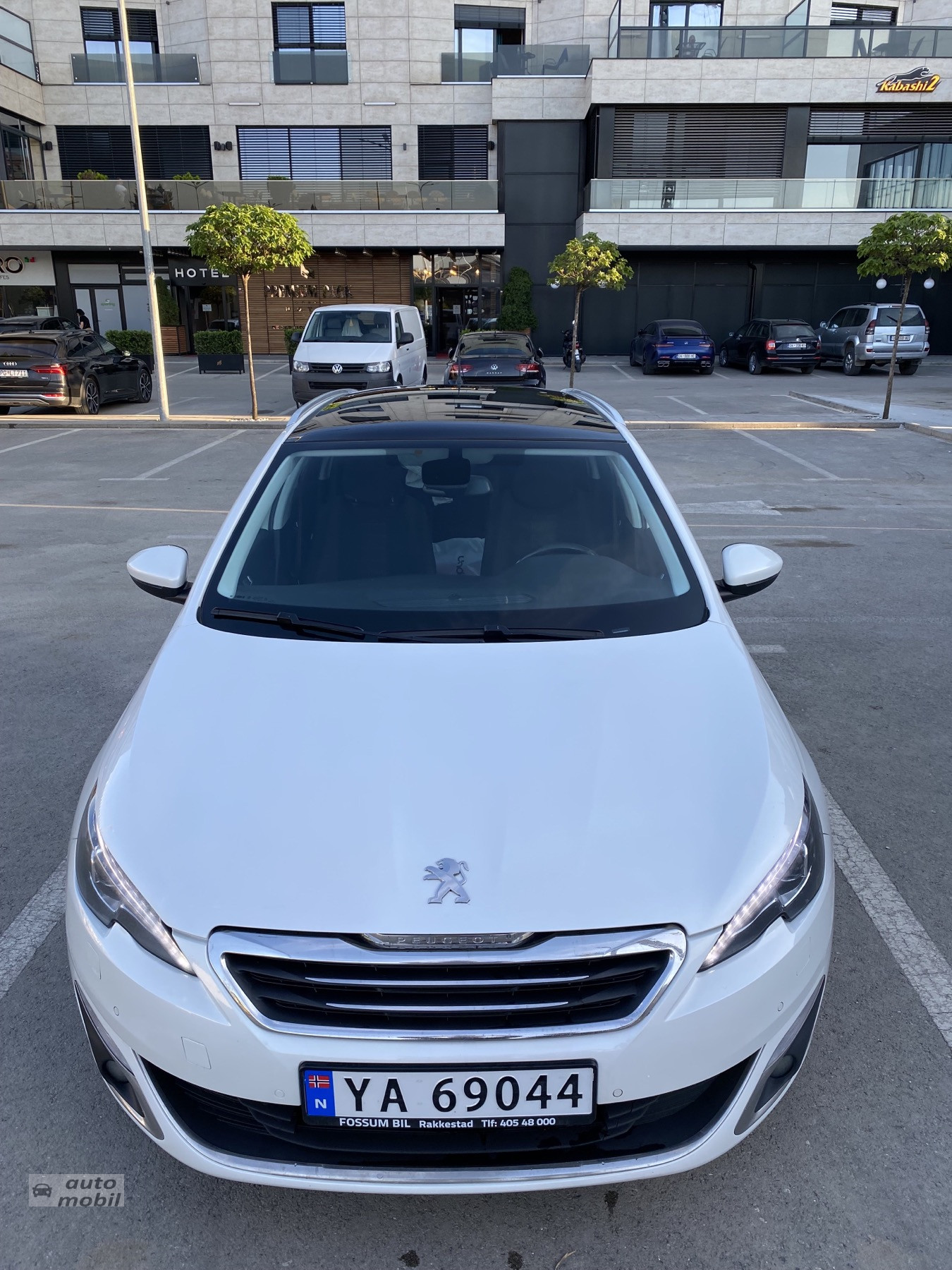 Shitet Ndrohet Peugeot 308