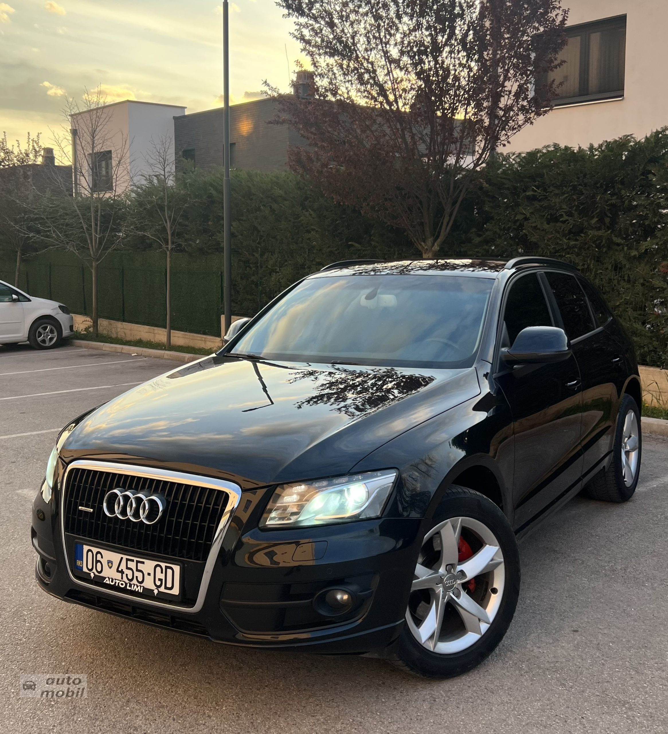 – Audi Q5 3.0TDI , Quattro , S-Line , Viti:11.2010, i Regjistrum RKS