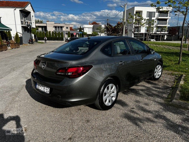Opel Astra 1.4 Benzin Automatik A/C 2020 Hirit Tel:044144437