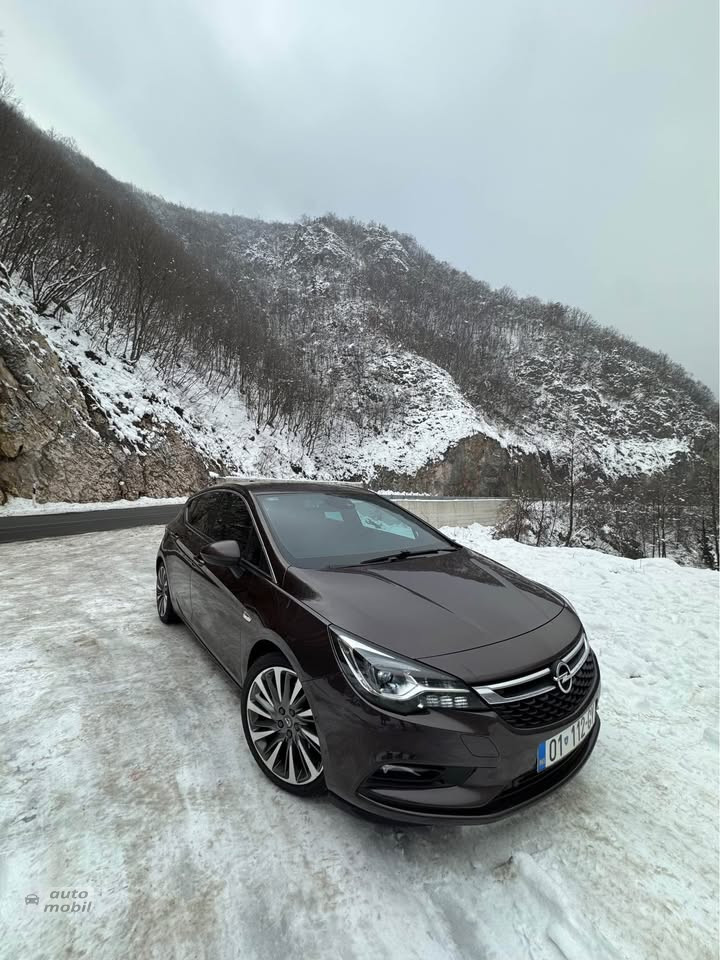 Opel Astra K
