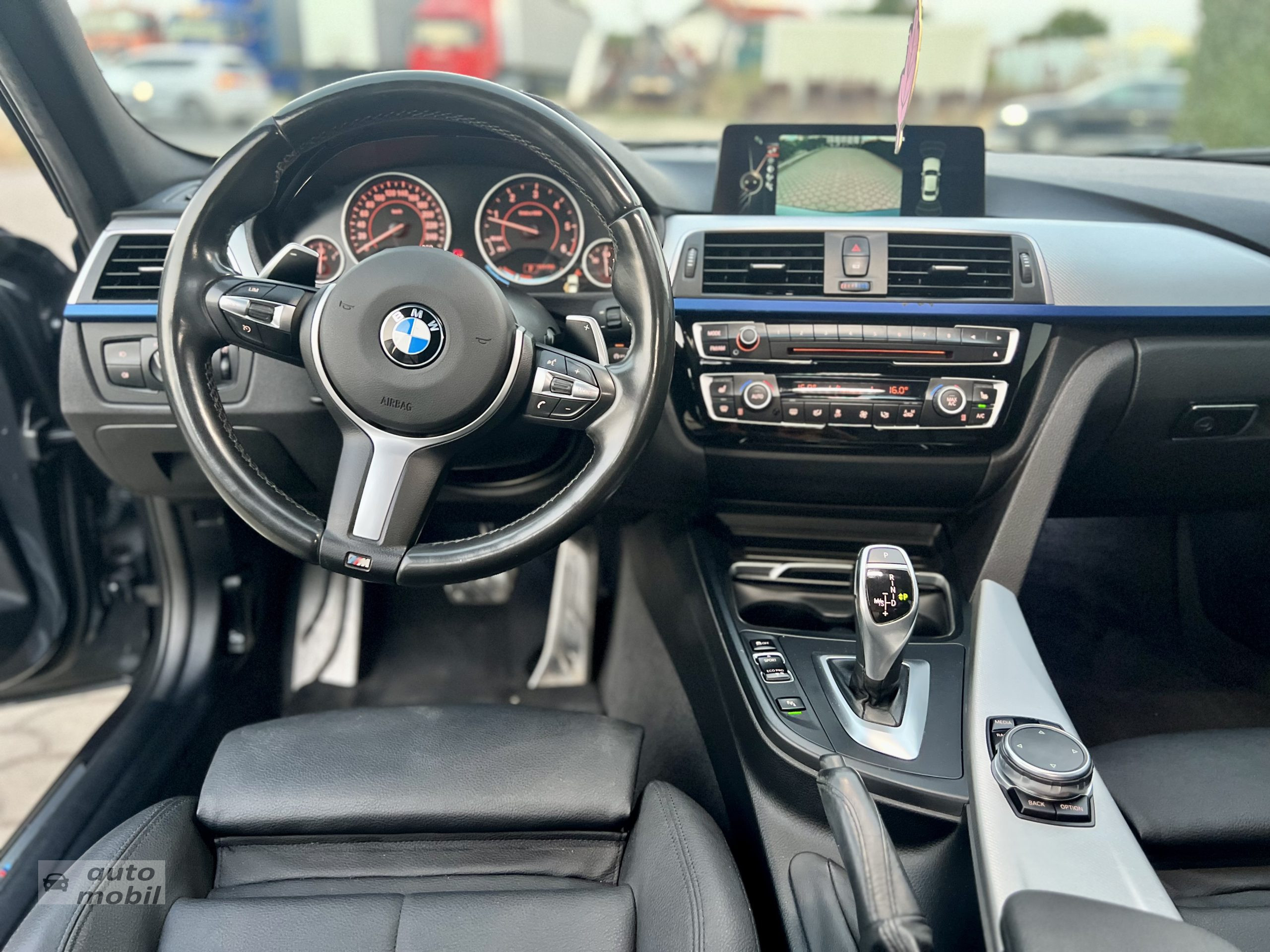 BMW 320D F30- LCI M/Packet 2015
