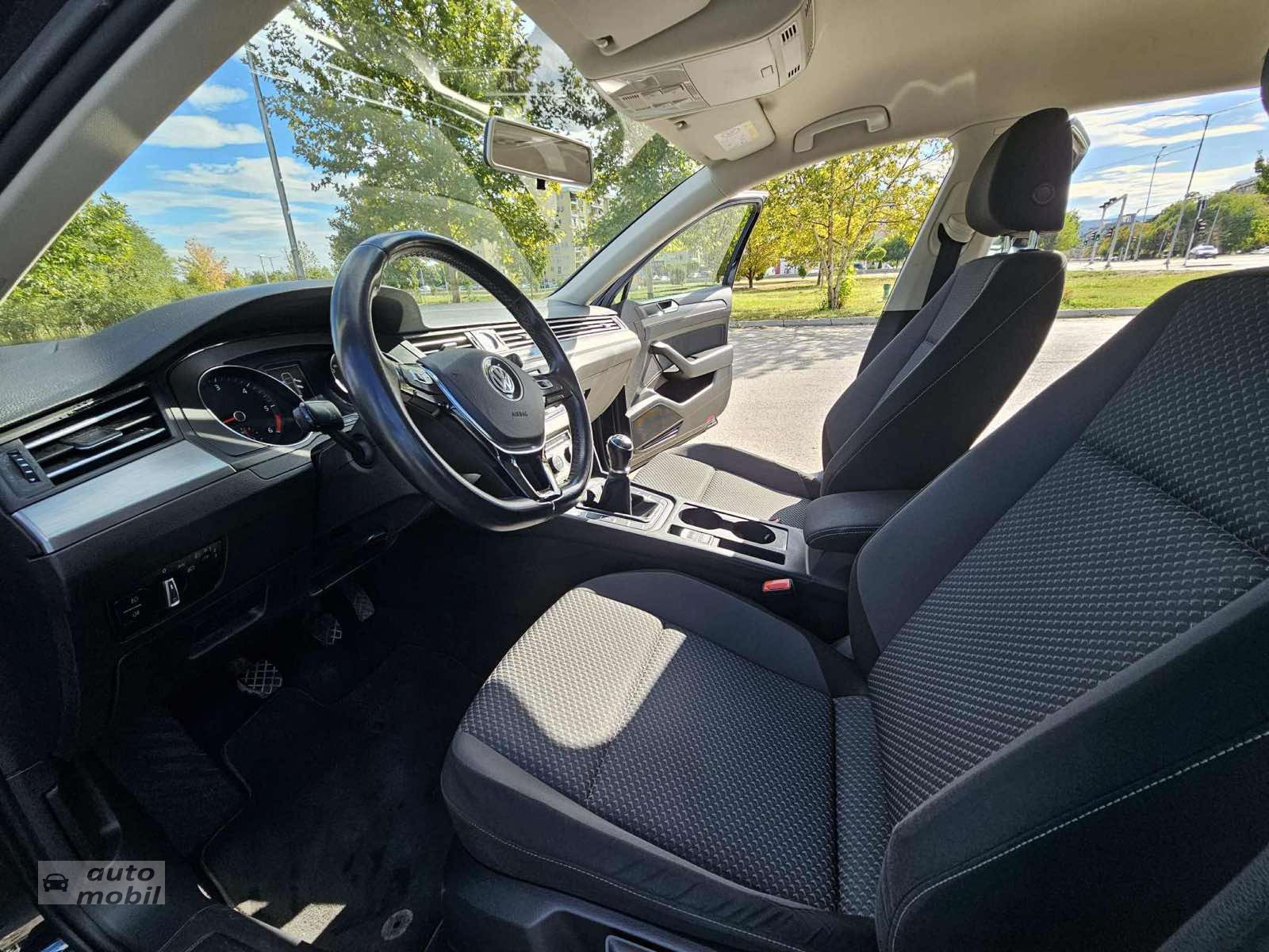 Shitet Passat B8(G3) 1.6TDI karavan