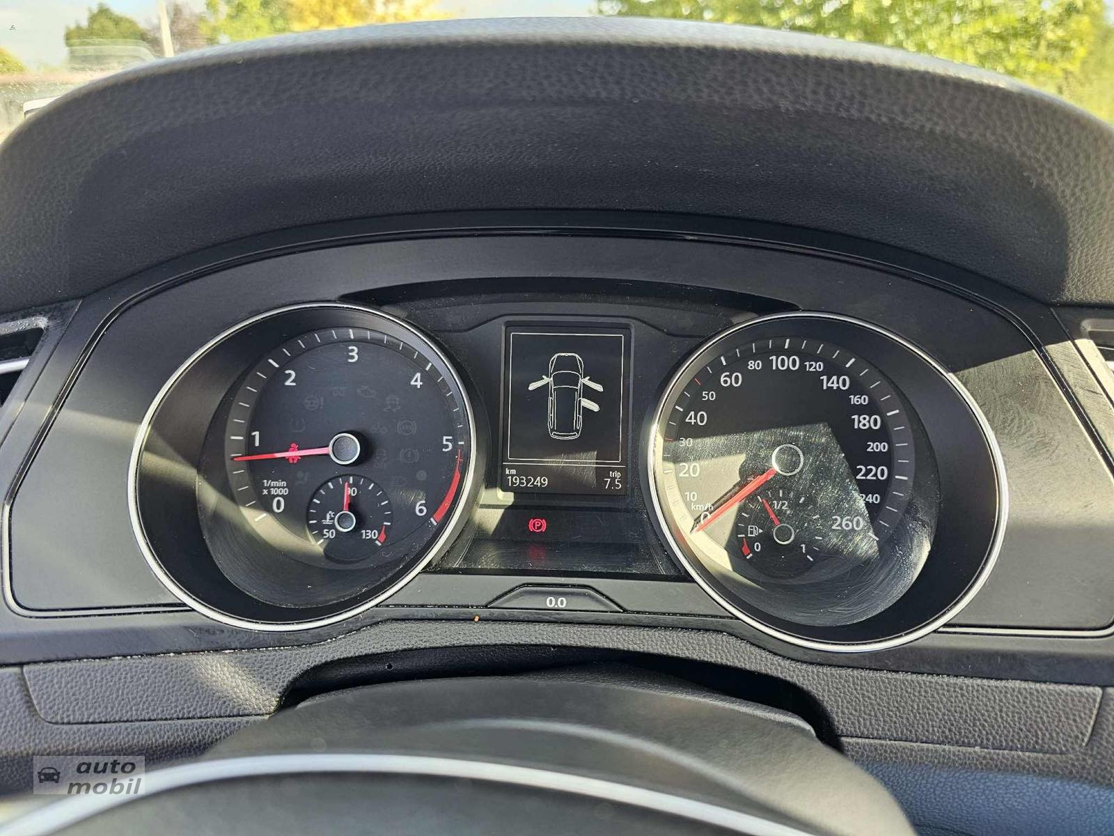 Shitet Passat B8(G3) 1.6TDI karavan