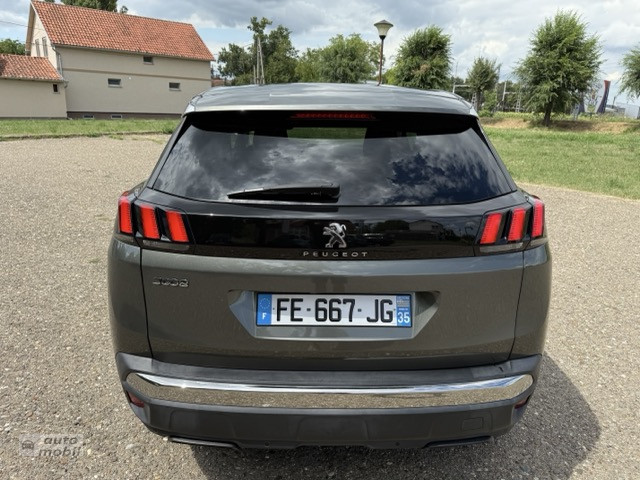 Peugeot 3008 1.5 HDI 130 EAT8 ACTIVE BUSINESS