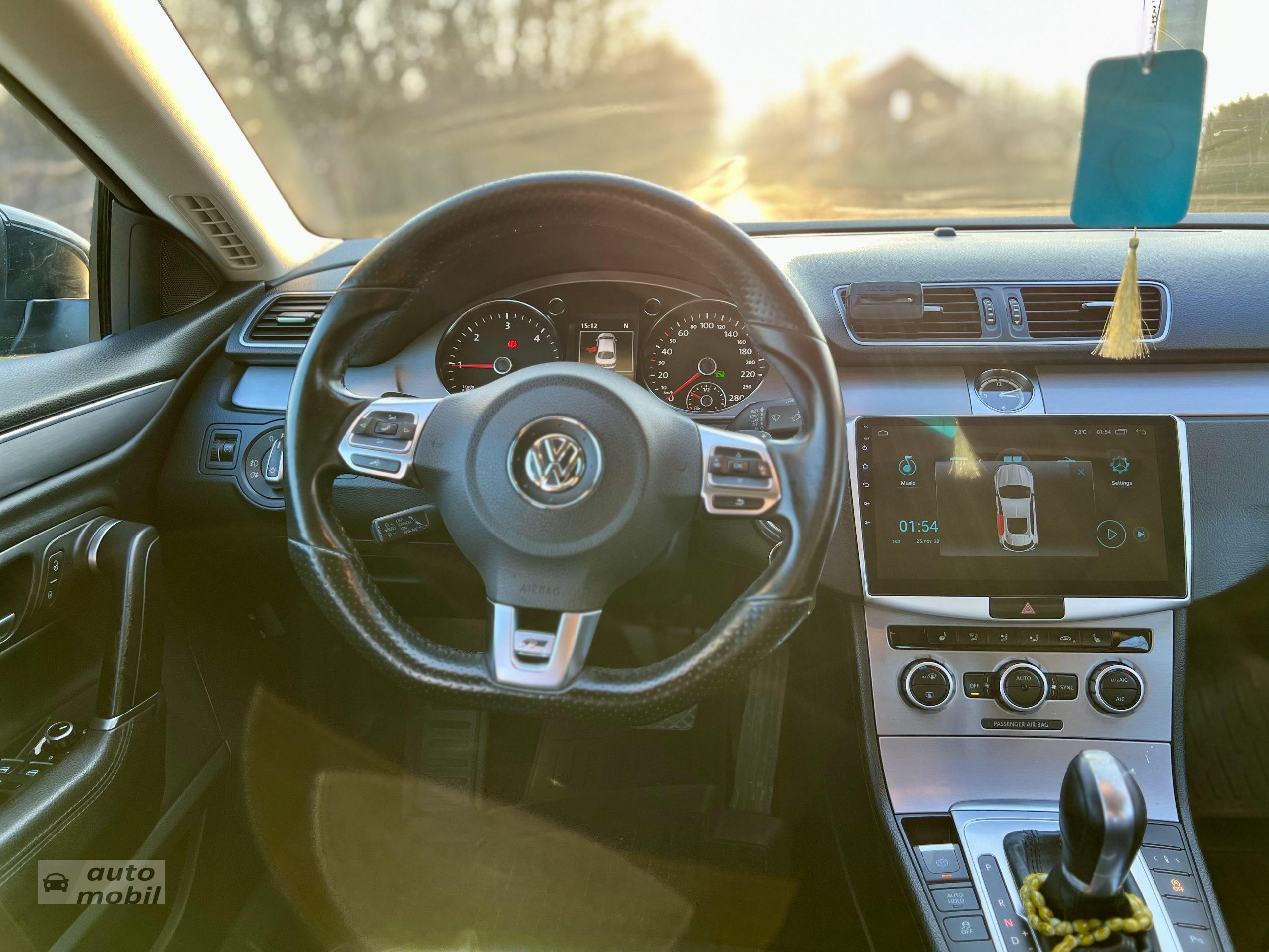 VW Passat CC Modell R-Line 2015 2.0 TDI DSG-Automatik