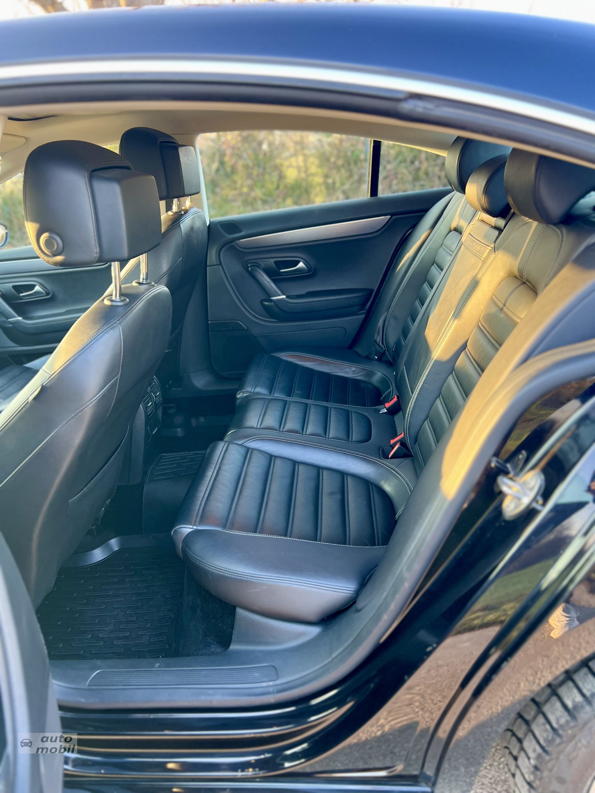 VW Passat CC Modell R-Line 2015 2.0 TDI DSG-Automatik
