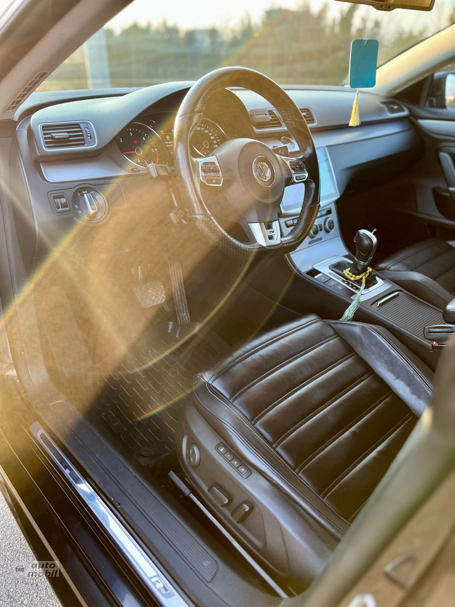 VW Passat CC Modell R-Line 2015 2.0 TDI DSG-Automatik